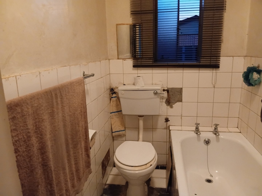 2 Bedroom Property for Sale in Riverside Western Cape